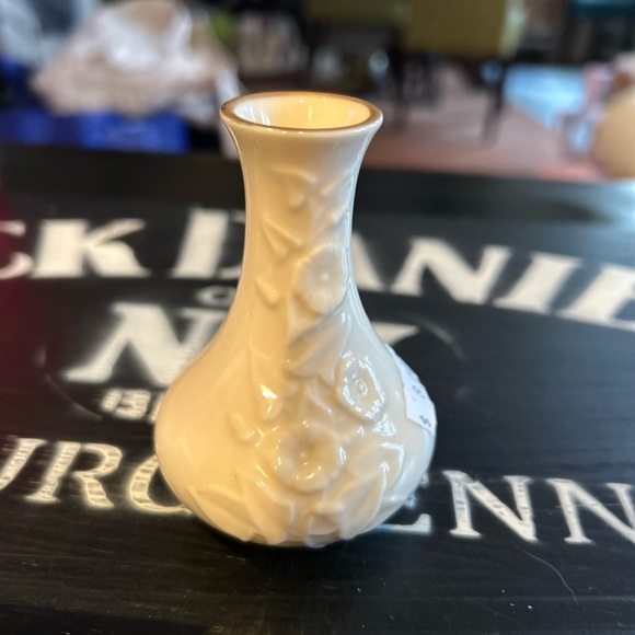 Vintage Lenox Ivory Porcelain Bud Vase - Picture 5 of 5